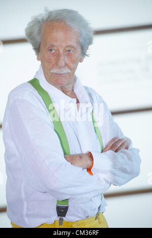 Sett. 24, 2012 - San Sebastian, Euskadi, Spagna - attore francese Jean Rochefort assiste 'El artista y la modelo' photocall al Kursaal Palace durante il sessantesimo San Sebastian International Film Festival il 24 settembre 2012 a San Sebastian, Spagna. (Credito Immagine: © Jack Abuin/ZUMAPRESS.com) Foto Stock