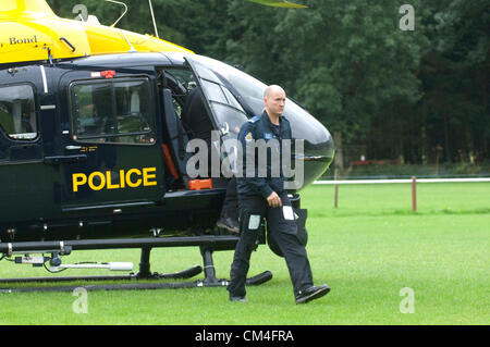 Machynlleth, Wales, Regno Unito. Il 2 ottobre, 2012. La ricerca per il mese di aprile Jones 5 che sono scomparsi dal lunedì notte a circa 19.00hrs, continua. Photo credit: Graham M. Lawrence/Alamy Live News. Foto Stock