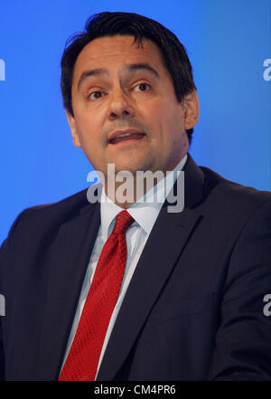 STEPHEN TWIGG MP OMBRA IL SEGRETARIO DI STATO PER IL 04 OTTOBRE 2012 Manchester Central Manchester Inghilterra England Foto Stock