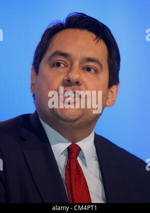 STEPHEN TWIGG MP OMBRA IL SEGRETARIO DI STATO PER IL 04 OTTOBRE 2012 Manchester Central Manchester Inghilterra England Foto Stock