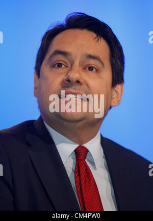 STEPHEN TWIGG MP OMBRA IL SEGRETARIO DI STATO PER IL 04 OTTOBRE 2012 Manchester Central Manchester Inghilterra England Foto Stock