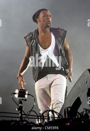 Sheffield - Girlguiding Big Gig 2012 - JLS eseguire alla Motorpoint Arena, Sheffield, Regno Unito - 6 ottobre 2012 Foto di Keith Mayhew Foto Stock