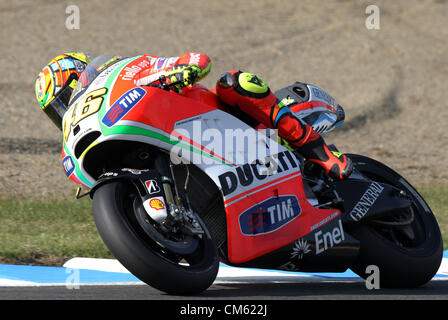 Ottobre 13, 2012 - Motegi, Giappone - Valentino Rossi di Italia e Ducati Marlboro Team corse durante le qualifiche della MotoGP del Giappone al Twin Ring Motegi il 13 ottobre 2012 a Motegi, Giappone. (Credito Immagine: © Koichi Kamoshida Jana/press/ZUMAPRESS.com) Foto Stock