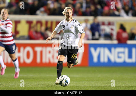 20.10.2012. Chicago, Stati Uniti d'America. Svenja Huth (GER). Gli Stati Uniti Nazionale Femminile ha giocato la Germania Nazionale Femminile al Toyota Park di Bridgeview, Illinois da una donna in una amichevole internazionale partita di calcio. La partita si è conclusa in un 1-1 cravatta. Foto Stock