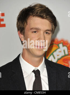 25 ottobre 2012 - Los Angeles, California, Stati Uniti - Thomas Mann che frequentano il Los Angeles Premiere di ''Fun Size'" tenutasi presso il Paramount Studios di Hollywood, la California il 25 ottobre 2012. 2012.(Immagine di credito: © D. lunga/Globe foto/ZUMAPRESS.com) Foto Stock