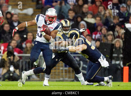 28.10.2012 Londra, Inghilterra. NE i patrioti RB Shane Vereen in azione durante la NFL International Series 2012 gioco tra la fattura Belichick e Tom Brady ha portato New England Patriots e la St Louis Rams dallo stadio di Wembley. Foto Stock