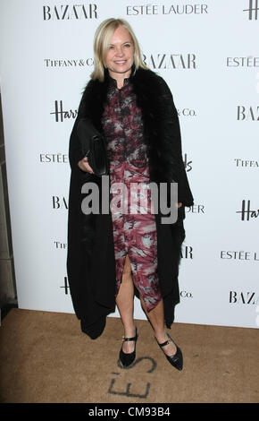 MARIELLA FROSTRUP Harper's Bazaar donne dell'anno AWARDS Londra Inghilterra Regno Unito il 31 ottobre 2012 Foto Stock