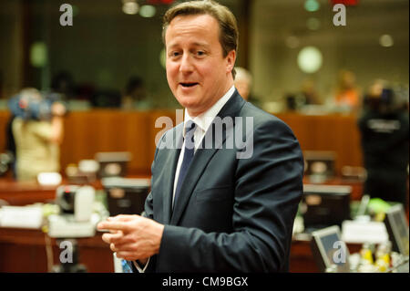 Giugno 28, 2012 - Bruxelles, BXL, Belgio - Gran Bretagna il Primo Ministro David Cameron all'inizio del vertice Ue di Bruxelles in Belgio su 28.06.2012 da Wiktor Dabkowski (credito Immagine: © Wiktor Dabkowski/ZUMAPRESS.com) Foto Stock