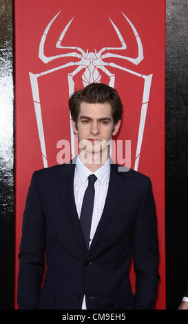 ANDREW GARFIELD il fantastico SPIDER-MAN. PREMIERE MONDIALE DI LOS ANGELES CALIFORNIA USA 28 Giugno 2012 Foto Stock