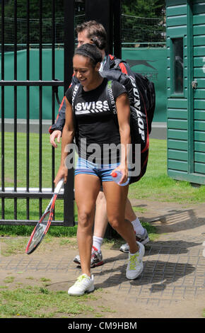 Heather Watson lascia la formazione, Wimbledon, Londra, 29.06.12 Foto Stock