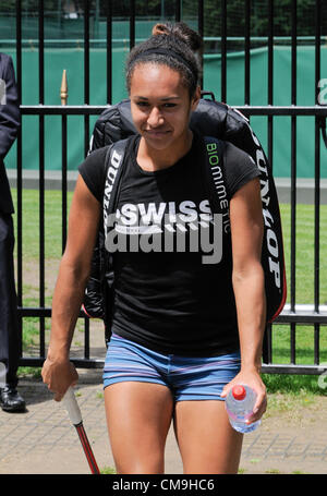 Heather Watson lascia la formazione, Wimbledon, Londra, 29.06.12 Foto Stock