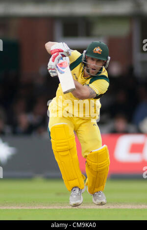 29/06/2012 Londra Inghilterra. Australia Matteo Wade, durante la prima giornata internazionale della partita di cricket tra Inghilterra e Australia parte della Nat West serie, ha suonato presso il Lords Cricket Ground: Credito: Mitchell Gunn Foto Stock