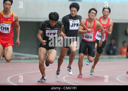 (L a R) Ryota Yamagata, Masashi Eriguchi (JPN), 1 luglio 2012 - Atletica : l'ottantesimo Osaka via e il campo campionato, a Nagai Stadium, Osaka, Giappone. (Foto di Akihiro Sugimoto/AFLO SPORT) [1080] Foto Stock