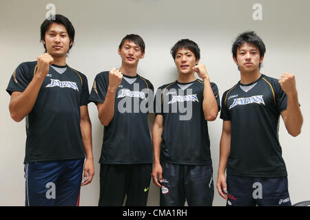 (L a R) Syota Iizuka, Shinji Takahira, Ryota Yamagata, Masashi Eriguchi (JPN), 1 luglio 2012 - Atletica : l'ottantesimo Osaka via e il campo campionato, a Nagai Stadium, Osaka, Giappone. (Foto di Akihiro Sugimoto/AFLO SPORT) [1080] Foto Stock