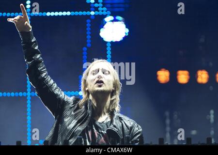 6 luglio 2012 - Arganda Del Rey - Madrid, Spagna - David Guetta esegue sul palco durign giorno 3 del Rock in Rio Madrid 2012 a Ciudad del Rock Arganda del Rey - Madrid, Spagna (credito Immagine: © Jack Abuin/ZUMAPRESS.com) Foto Stock