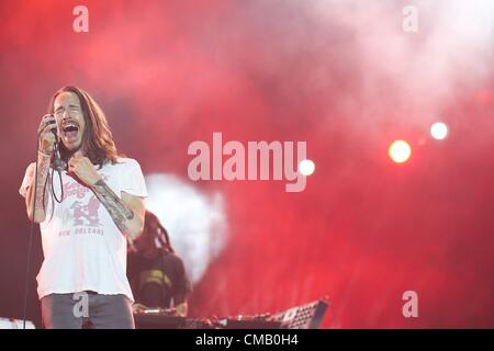 7 luglio 2012 - Arganda Del Rey - Madrid, Spagna - BRANDON BOYD di Incubus esegue sul palco durante il giorno 4 del Rock in Rio Madrid 2012 a Ciudad del rock. (Credito Immagine: © Jack Abuin/ZUMAPRESS.com) Foto Stock