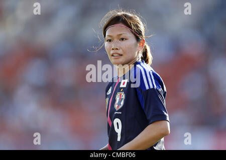 Luglio 11, 2012 - Tokyo, Giappone - Giappone NAHOMI KAWASMI è visto durante le loro donne amichevole partita di calcio in Tokyo Luglio 11, 2012. (Credito Immagine: © Shugo Takemi Jana/press/ZUMAPRESS.com) Foto Stock