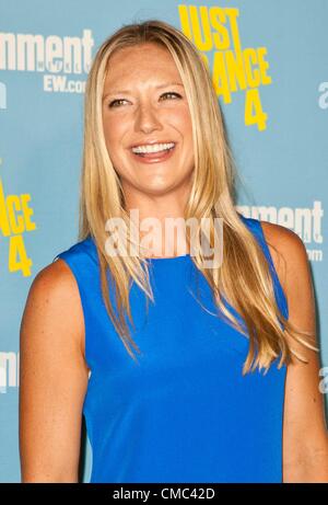 Anna Torv presso gli arrivi per Comic-Con 2012 internazionale: Entertainment Weekly partito, San Diego Convention Center, San Diego, CA Luglio 14, 2012. Foto di: Emiley Schweich/Everett Collection Foto Stock