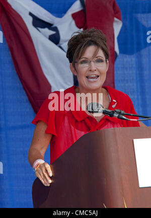Belleville, Michigan - Luglio 14, 2012 - ex Alaska governatore Sarah Palin parla di un "Patriots nel parco" rally, organizzata dal partito di tè e gli americani per la prosperità. Foto Stock