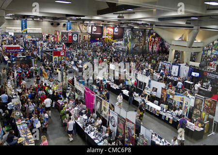 Luglio 12, 2012 - San Diego, CA, US - Ventilatori vestiti come i loro personaggi preferiti per San Diego Comic-Con International 2012. (Credito Immagine: © Daniel Knighton/ZUMAPRESS.com) Foto Stock
