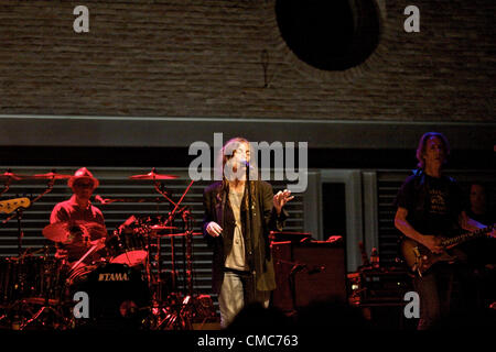 BOLOGNA, Italia - Lug 15: Patty Smith [cantante internazionale], eseguire per le memorie di Ustica le sue vittime (famoso crash aereo), a Bologna, Italia il Lug 15, 2012. Foto Stock