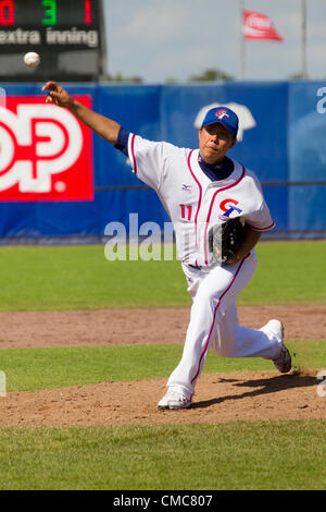 HAARLEM, PAESI BASSI, 15/07/2012. Brocca Jung Hao Hsieh del team di Taipei cinese a Haarlem Baseball Week 2012. Foto Stock