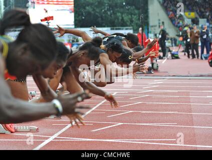 14.07.2012 Londra ENGLANDWomens 100m Finale, dei blocchi al di Aviva Grand Prix al Crystal Palace Stadium. Foto Stock