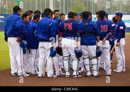 HAARLEM, PAESI BASSI, 18/07/2012. Team di Taipei cinese prima della partita contro il Team USA a Haarlem Baseball Week 2012. Foto Stock