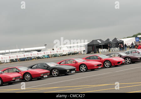 Xx Luglio 2012, Silverstone, Regno Unito il display della Ferrari a Silverstone Classic 2012 Foto Stock