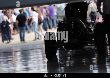 Il 21 luglio 2012, Silverstone, UK. Un auto nel garage a Silverstone Classic 2012 Foto Stock