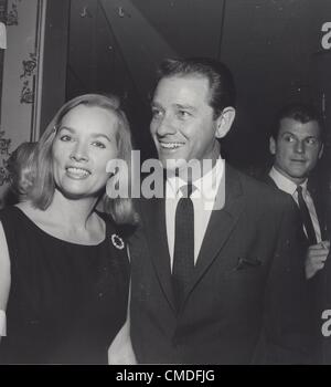 RICHARD CRENNA con moglie Penni Sweeney al Golden Awards candidature.fornito da foto, inc.(Immagine di credito: Â© fornito dal mondo foto, Inc/Globe foto/ZUMAPRESS.com) Foto Stock