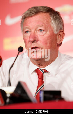 Il sir Alex Ferguson (Man U), 25 luglio 2012 - Calcetto : Allenatore Alex Ferguson del Manchester United partecipa a una conferenza peress dopo il cordiale pre stagione match tra Shanghai Shenhua 0-1 Manchester United presso lo Stadio di Shanghai in Cina a Shanghai. (Foto di AFLO) Foto Stock
