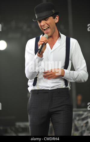 Luglio 21, 2012 - Moscow, Russia - Luglio 21,2012. Nella foto: cantante britannico Mika eseguendo a Mosca, Russia. (Credito Immagine: © PhotoXpress/ZUMAPRESS.com) Foto Stock