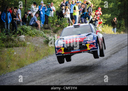 JYVÄSKYLÄ, Finlandia - 1 Agosto: Sébastien Loeb di Francia e Daniel Elena del Monaco competere nel loro Citroen Total World Rally Team Citroen DS3 WRC durante la fase di qualificazione del WRC Rally Finlandia il 1 agosto 2012 a Jyväskylä, Finlandia Foto Stock