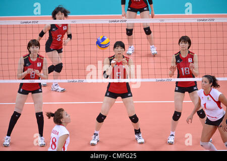 (L-R) Maiko Kano, Erika Araki, Saori Kimura (JPN), 28 luglio 2012 - Pallavolo : donna Turno preliminare a Earls Court durante il London 2012 in occasione dei Giochi Olimpici di Londra, Regno Unito. (Foto di Giu Tsukida/AFLO SPORT) [0003] Foto Stock