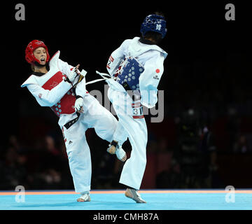 JADE JONES V MAYU HAMADA GRAN BRETAGNA V GIAPPONE EXCELL ARENA Londra Inghilterra 09 Agosto 2012 Foto Stock