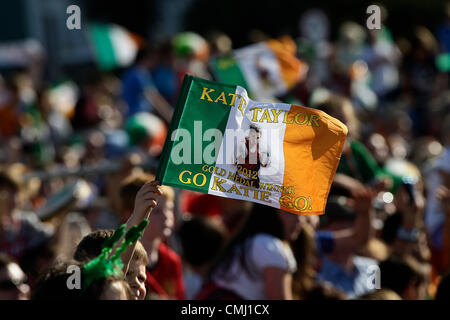 Dublin 13 ago 2012 - Katie Taylor medaglia d'oro nel pugilato femminile campione leggero a casa sua venuta a Bray, Wicklow, Irlanda Foto Stock