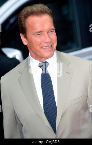 13 ago 2012. Arnold Schwarzenegger a 'La sostituzione delle parti soggette a usura 2' UK Premiere detenute all'Empire Leicester Square di Londra, Inghilterra - 13.08.12 Foto Stock