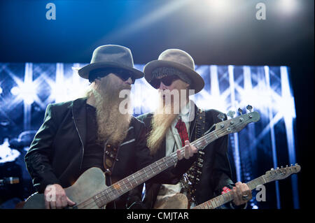 LINCOLN, CA - 17 agosto: ZZ Top esegue al Thunder Valley Casino Resort a Lincoln, la California il 17 agosto, 2012 Foto Stock