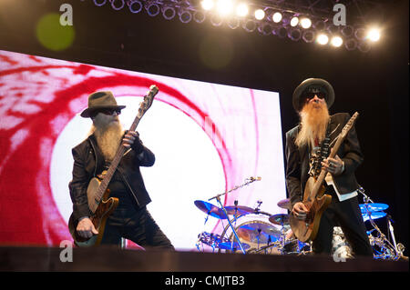 LINCOLN, CA - 17 agosto: ZZ Top esegue al Thunder Valley Casino Resort a Lincoln, la California il 17 agosto, 2012 Foto Stock