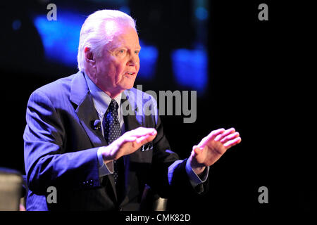 Agosto 21, 2012 - Toronto, Canada - Accademia premiato attore Jon Voight come featured ospite presso la federazione Uja di Greater Toronto's UJA 2013 Lancio Campaigh presso il Fairmont Royal York Hotel. (DCP/N8N) Foto Stock