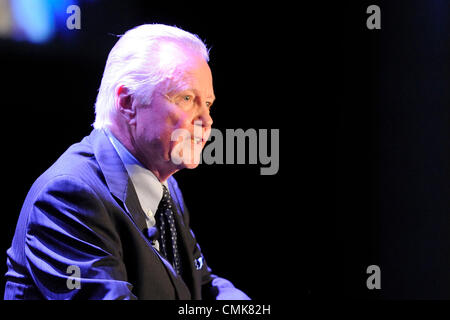 Agosto 21, 2012 - Toronto, Canada - Accademia premiato attore Jon Voight come featured ospite presso la federazione Uja di Greater Toronto's UJA 2013 Lancio Campaigh presso il Fairmont Royal York Hotel. (DCP/N8N) Foto Stock