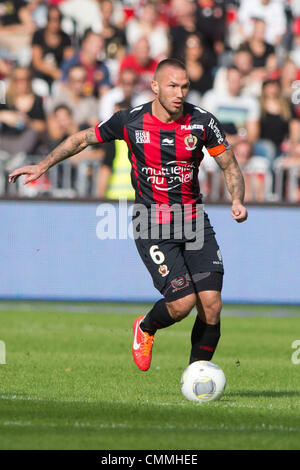 Didier Digard (Nizza), 3 novembre 2013 - Calcio : francese "Ligue 1' match tra OGC Nice 1-2 Bordeaux a Allianz Riviera a Nizza, in Francia, © Enrico Calderoni AFLO/sport/Alamy Live News Foto Stock