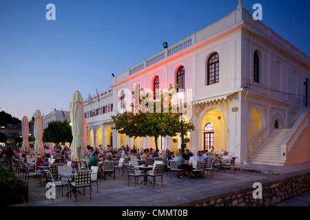 Ristorante al tramonto, piazza Solomos, Zante, ZANTE, ISOLE IONIE, isole greche, Grecia, Europa Foto Stock