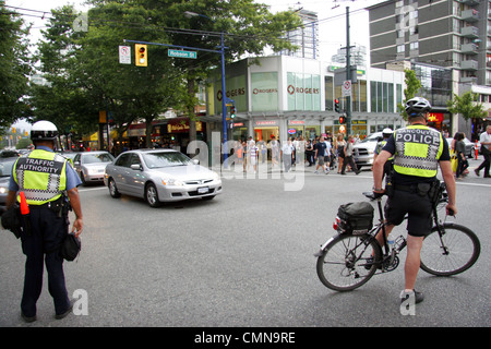 La polizia di Vancouver sul dovere di traffico, Vancouver, Canada Foto Stock