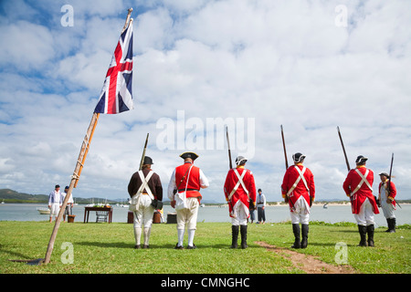 Rievocazione della Captain Cook in atterraggio a Cooktown, Queensland, Australia Foto Stock