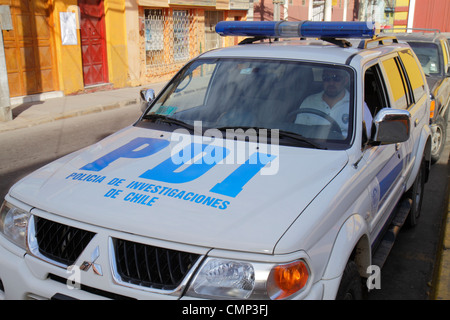 Arica Chile,Avenida Rafael Sotomayor,PDI,polizia,SUV,veicolo,unità investigativa,forze dell'ordine,lavoratori del lavoro di lavoro,personale dipendente,sicurezza pubblica Foto Stock