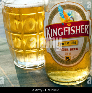 Kingfisher birra Baga Beach Goa in India Foto Stock