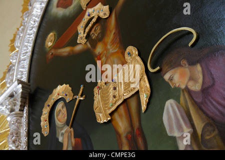 Tacna Peru,Avenida San Martin,la Catedral de Tacna,cattedrale,chiesa,cattolicesimo,religione,altare,Cristo,Signore dei Miracoli,Senor de los Milagros,Signore di E. Foto Stock