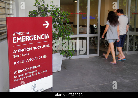 Uruguay,Montevideo,Ospedale Britannico,Avenida Italia,Latino ispanico etnia immigranti minoritari,adulti adulti uomini maschi,adulti,adulti Foto Stock